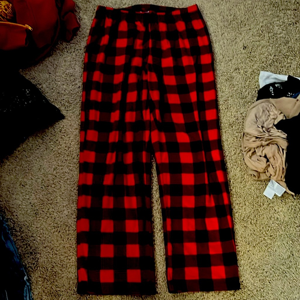 Black pajama pants no pocket stretchy waist.